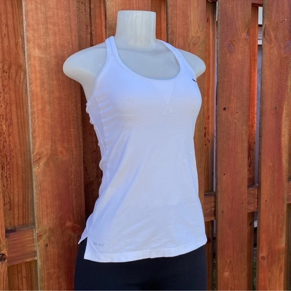 Nike Dri-FIT White Pinhole Mesh Racerback Training Tank Top Size XS